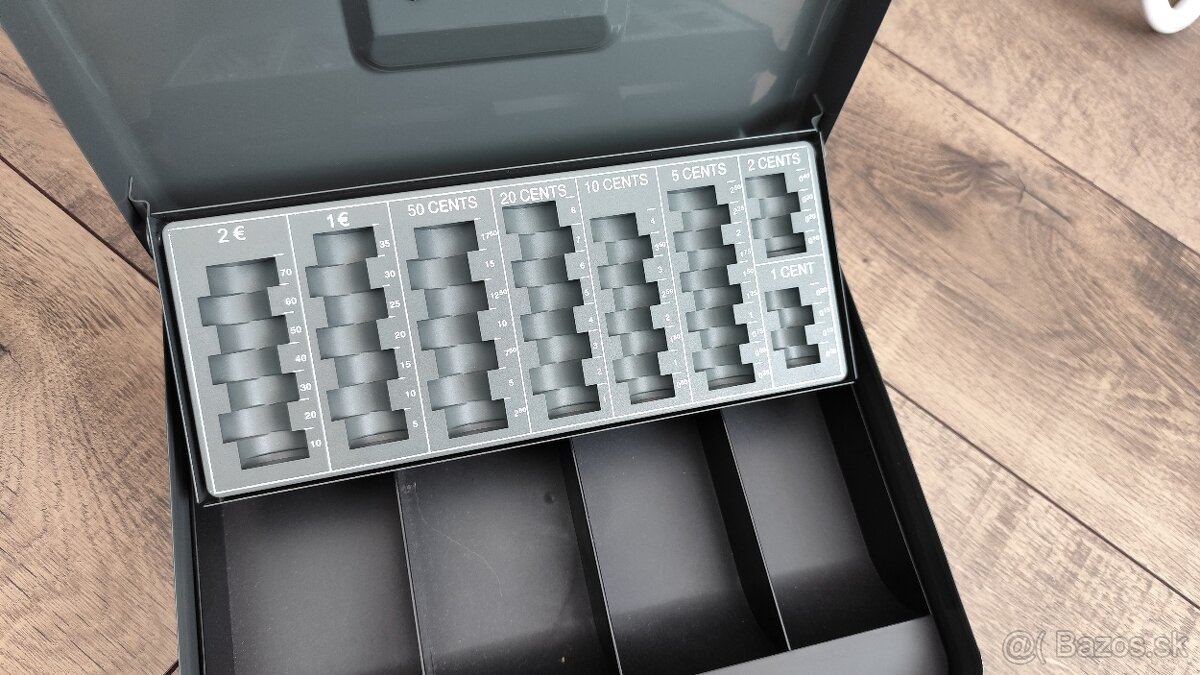 Predám kovové pokladničky. - 2