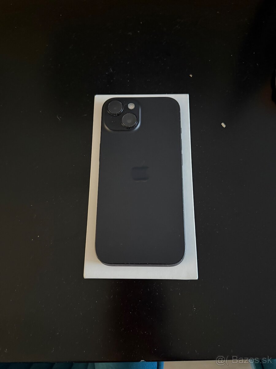 Predám iPhone 15 256 GB, čierny. - 2