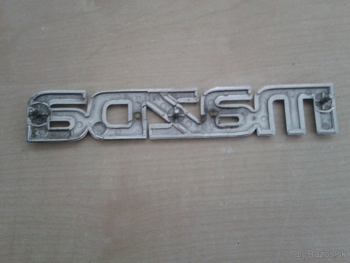 Nápis logo Mazda na auto - 2