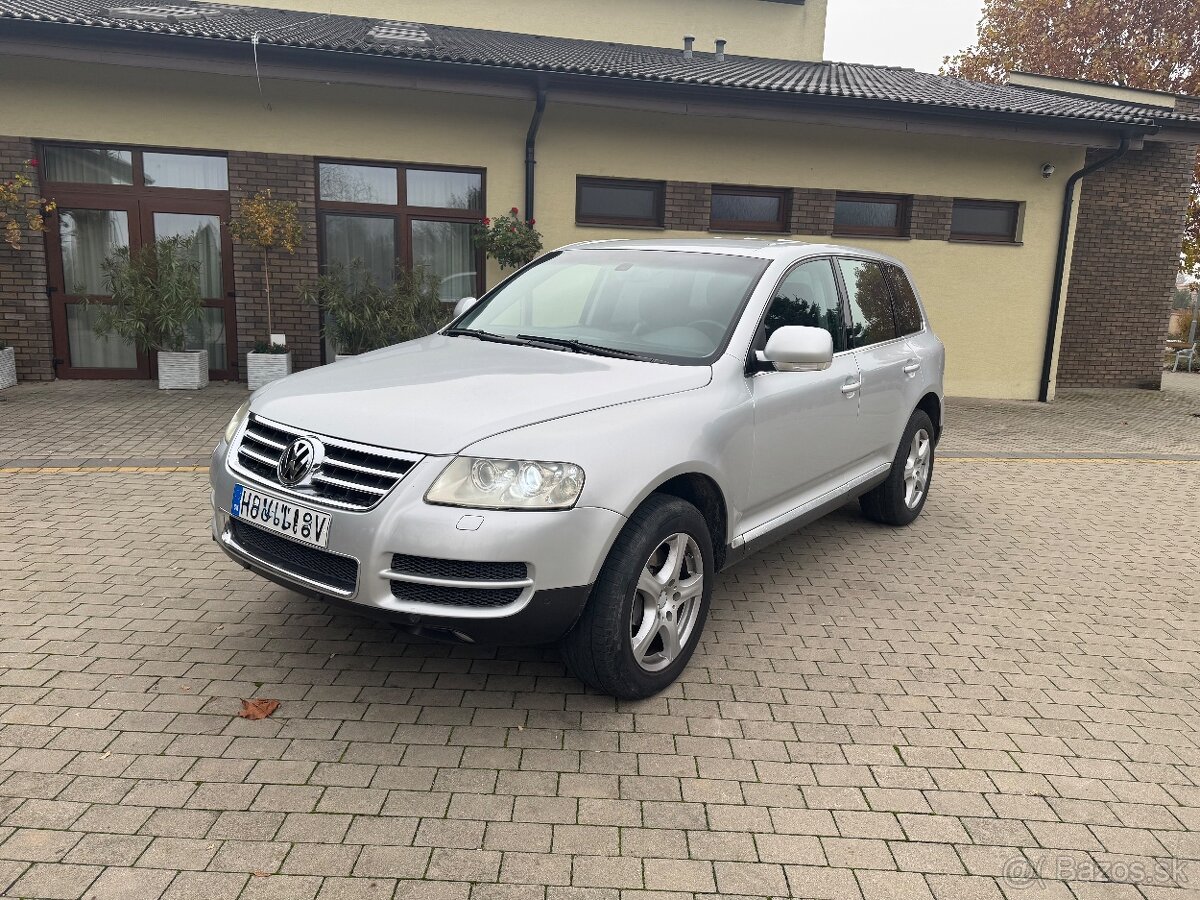 VOLKSWAGEN TOUAREG - 2