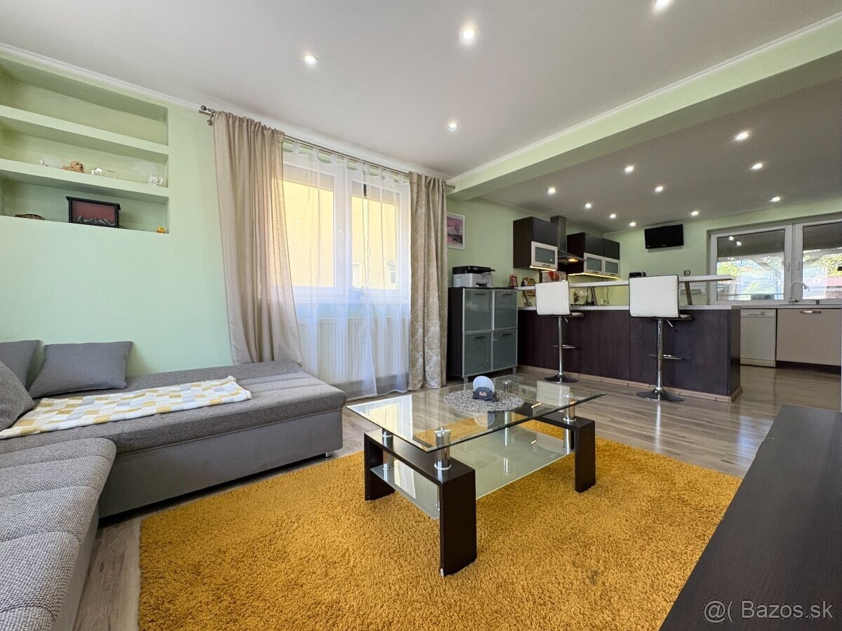 Sklenený konferenčný stolík - 2