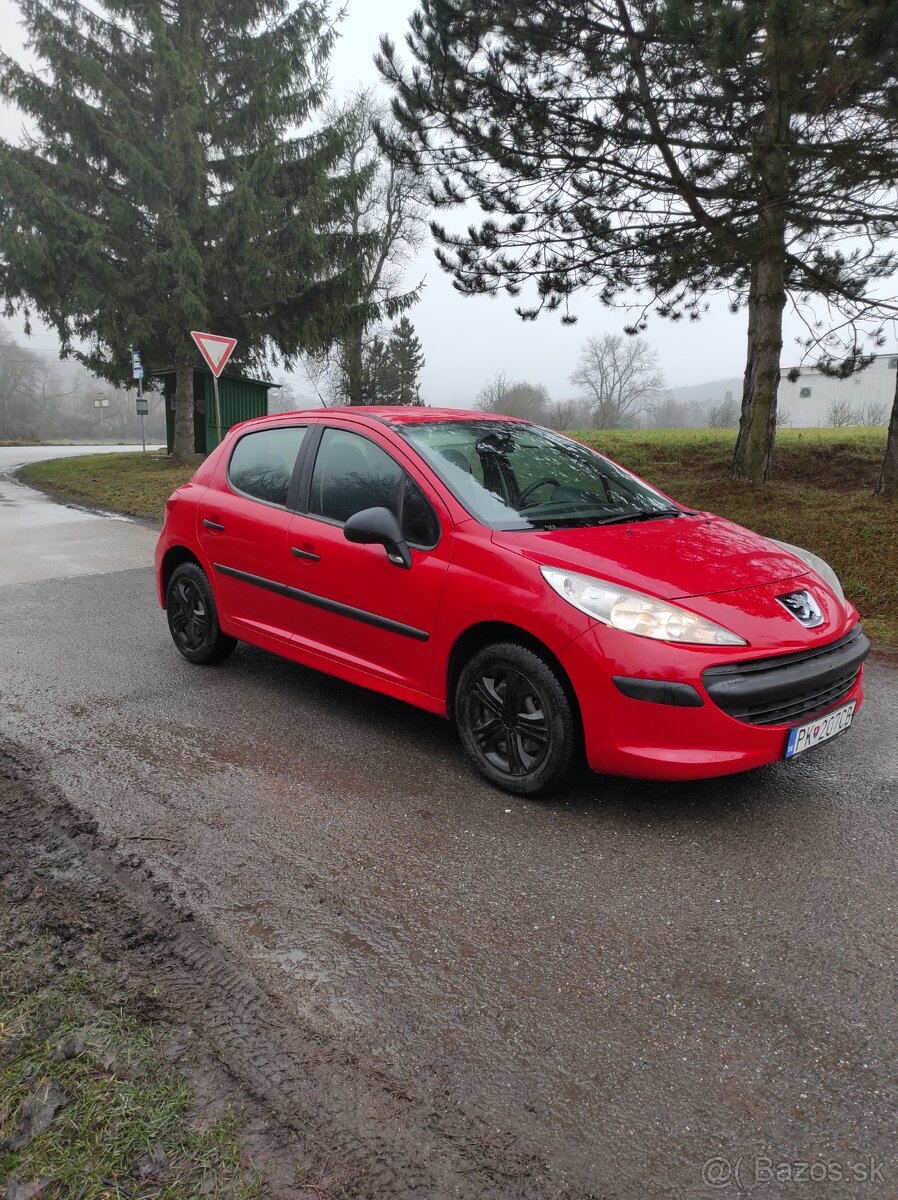 Peugeot 207 1.4i rv 2009 - 2