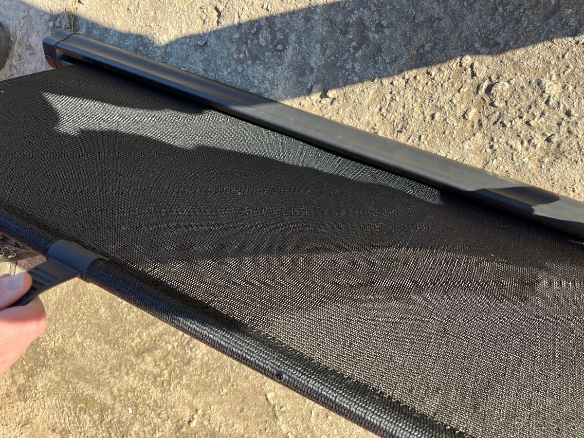 Zadná kufrova roletka Audi A4 B9 - 2