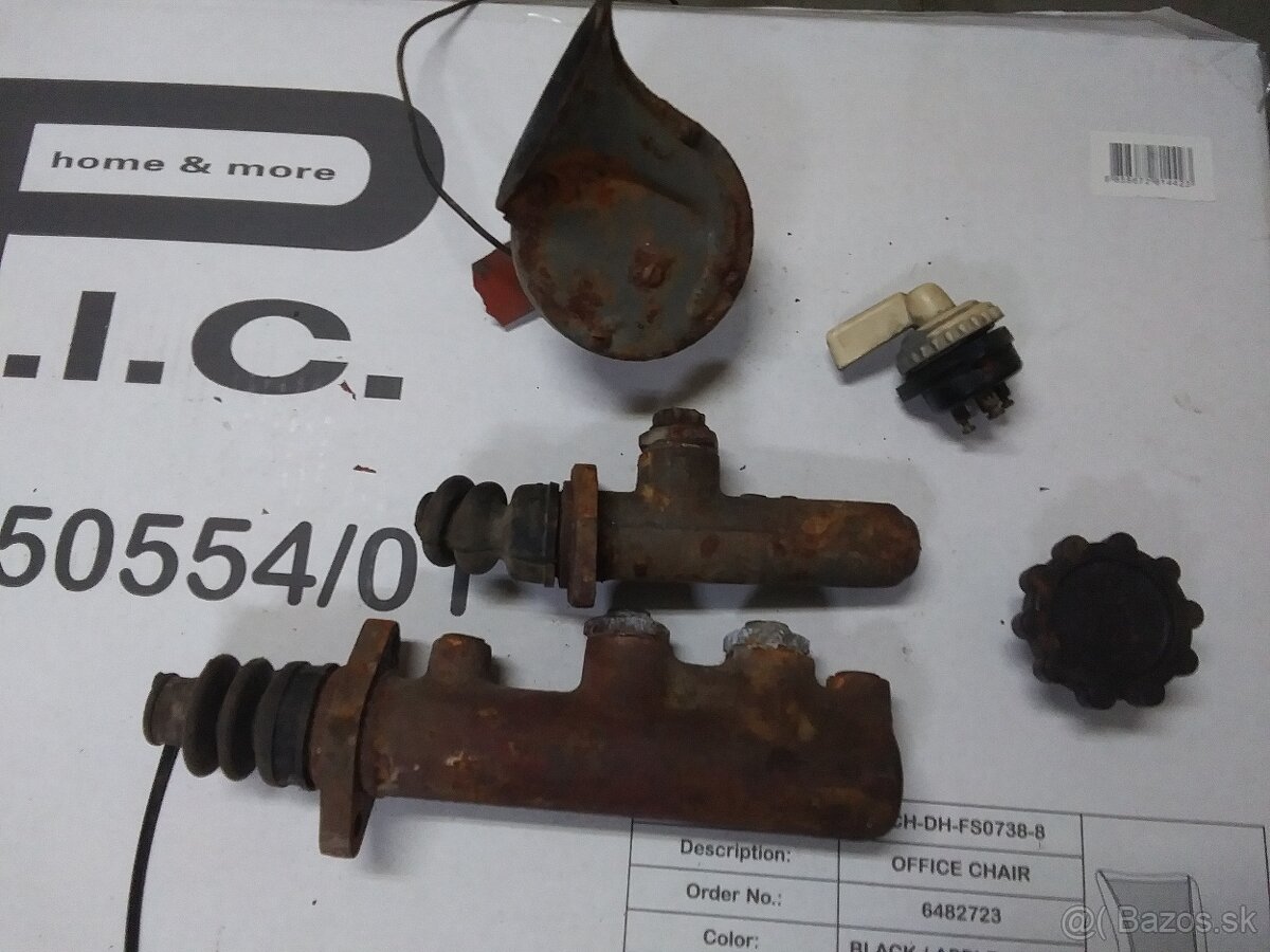 Skoda octavia,spartak +V3S a ine - 2