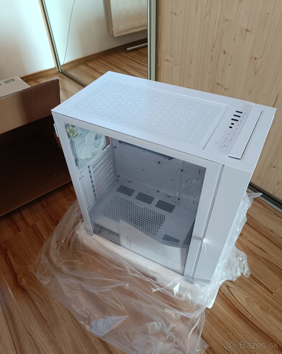 PC skrina, počítačový case - 2