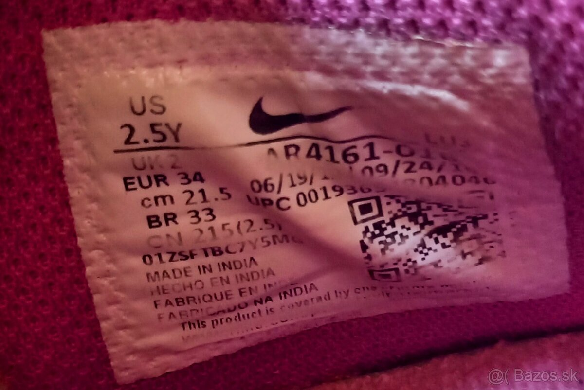 Nike č.34 - 2