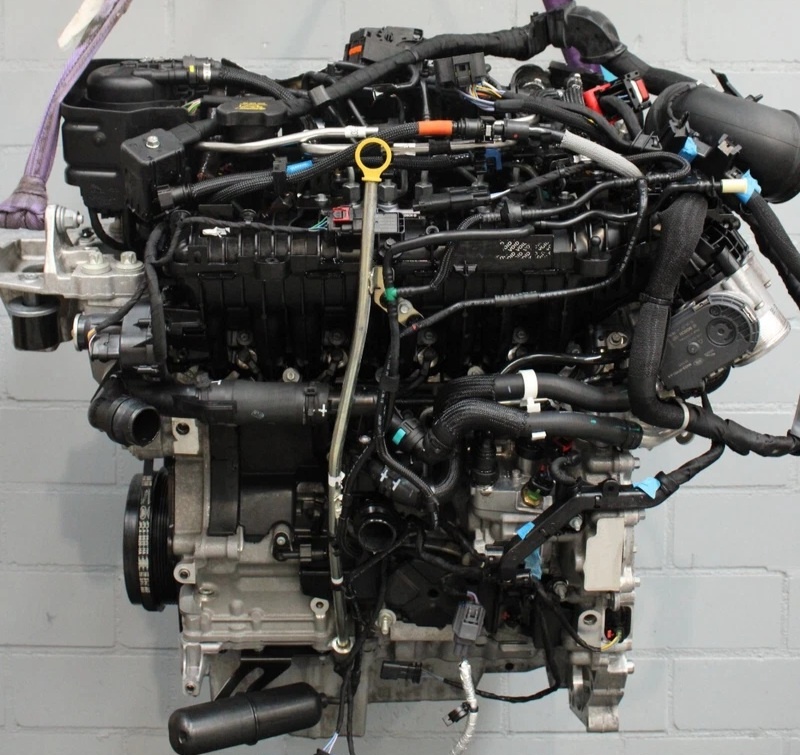 MOTOR 204DTA LAND ROVER VELAR - 2