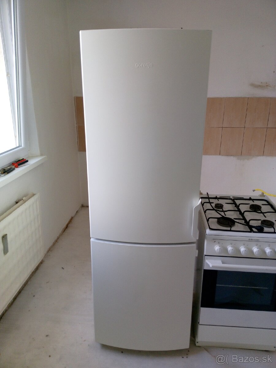 Chladnička s mrazničkou Gorenje - 2
