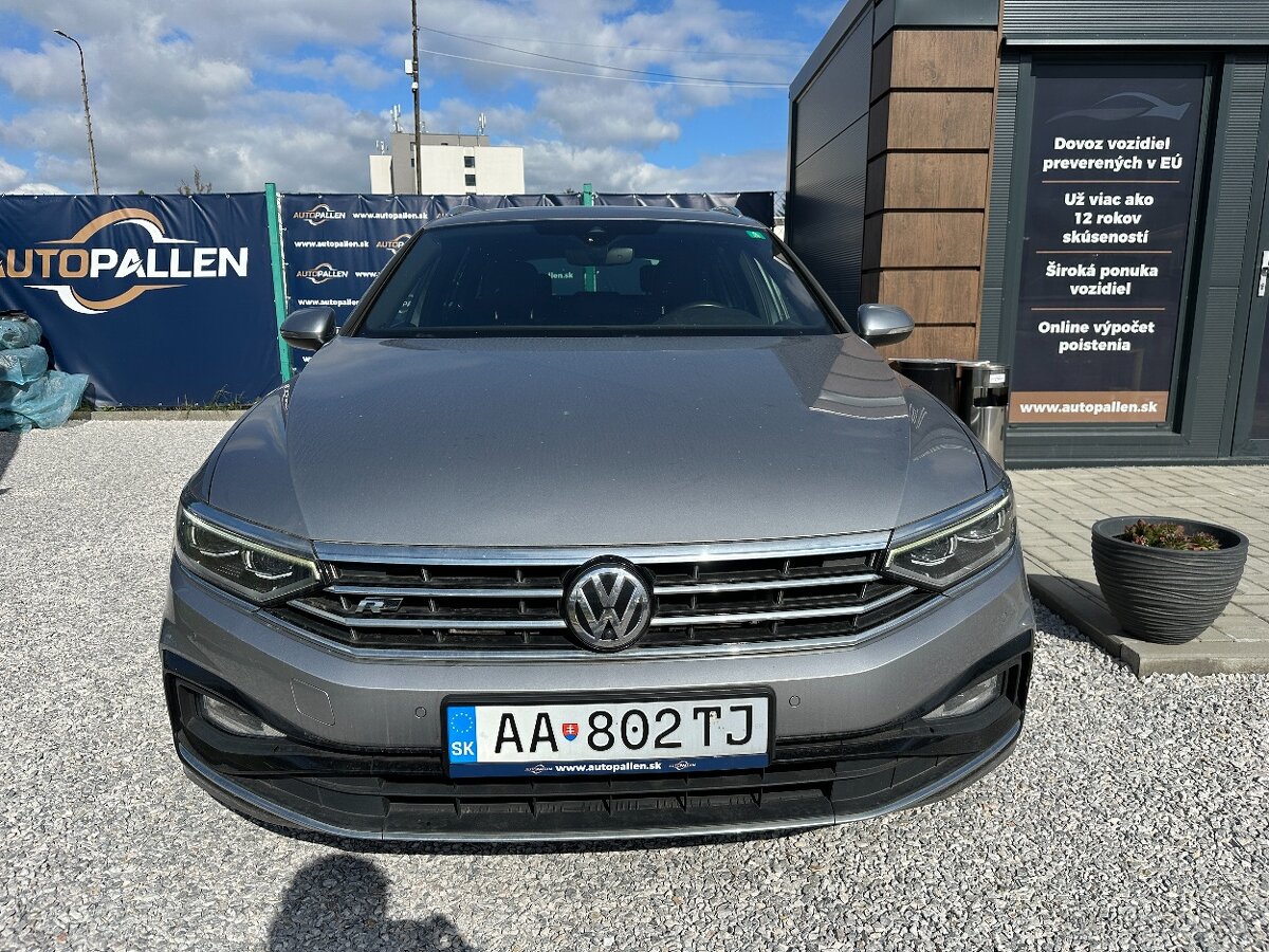 VW Passat B8, R-LINE--1.5Tsi-Model 2021-Pano-Virtual-IQ LED - 2