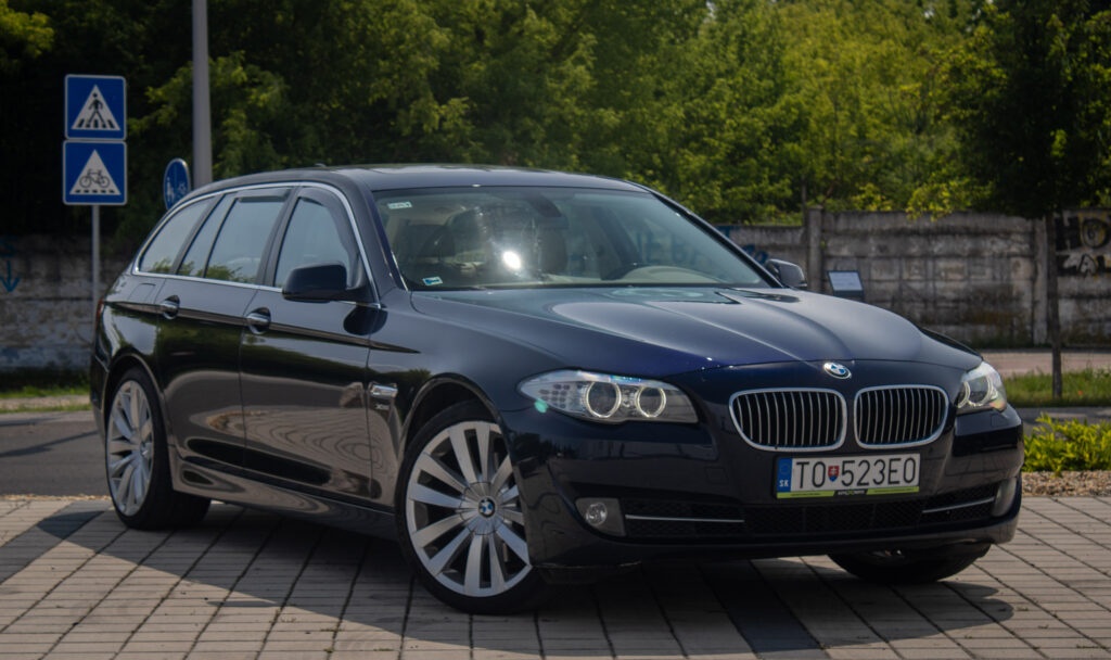 BMW 530d Touring xDrive 190kW AT/8 - 2