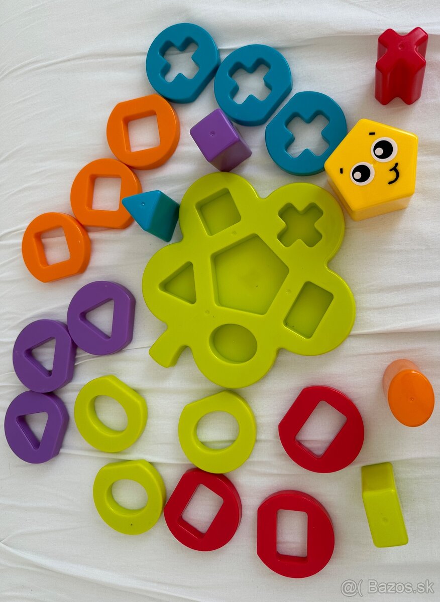 Skladacie puzzle KVETINA zn.Playgro s TVARMIi za 5E - 2