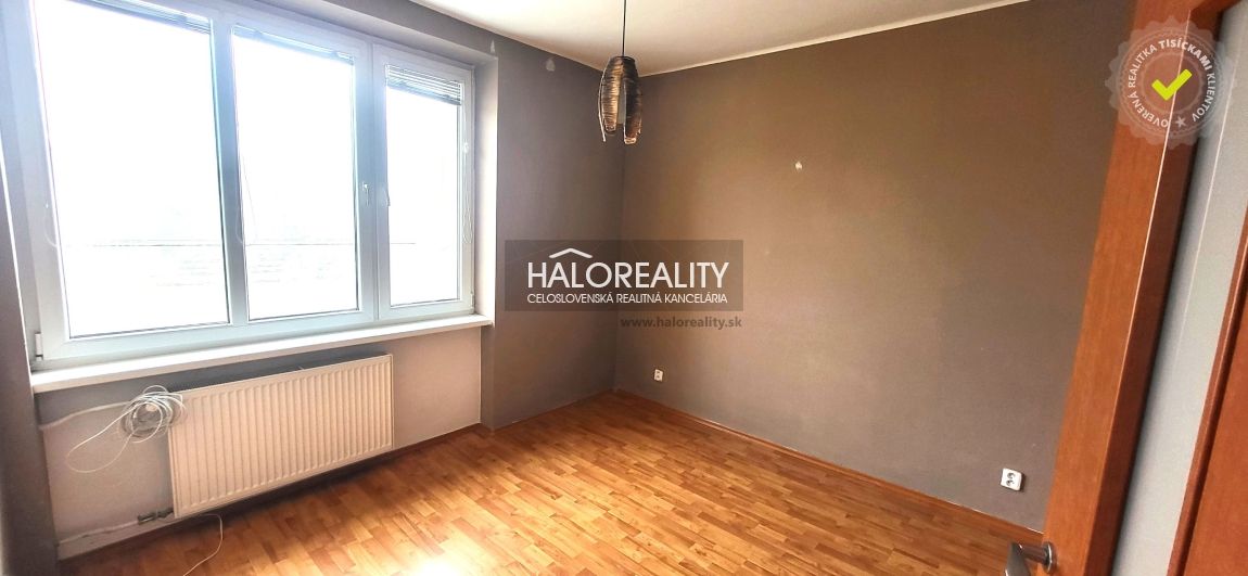 HALO reality - Prenájom, trojizbový byt Žiar nad Hronom, M.R - 2