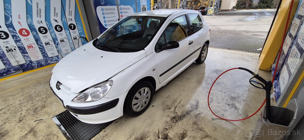 Peugeot 307 plne pojazdný - 2