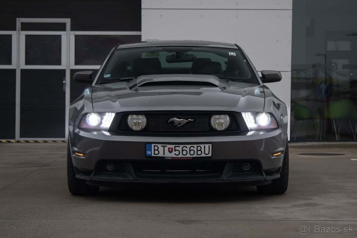 Ford Mustang GT 5.0 V8 - 2