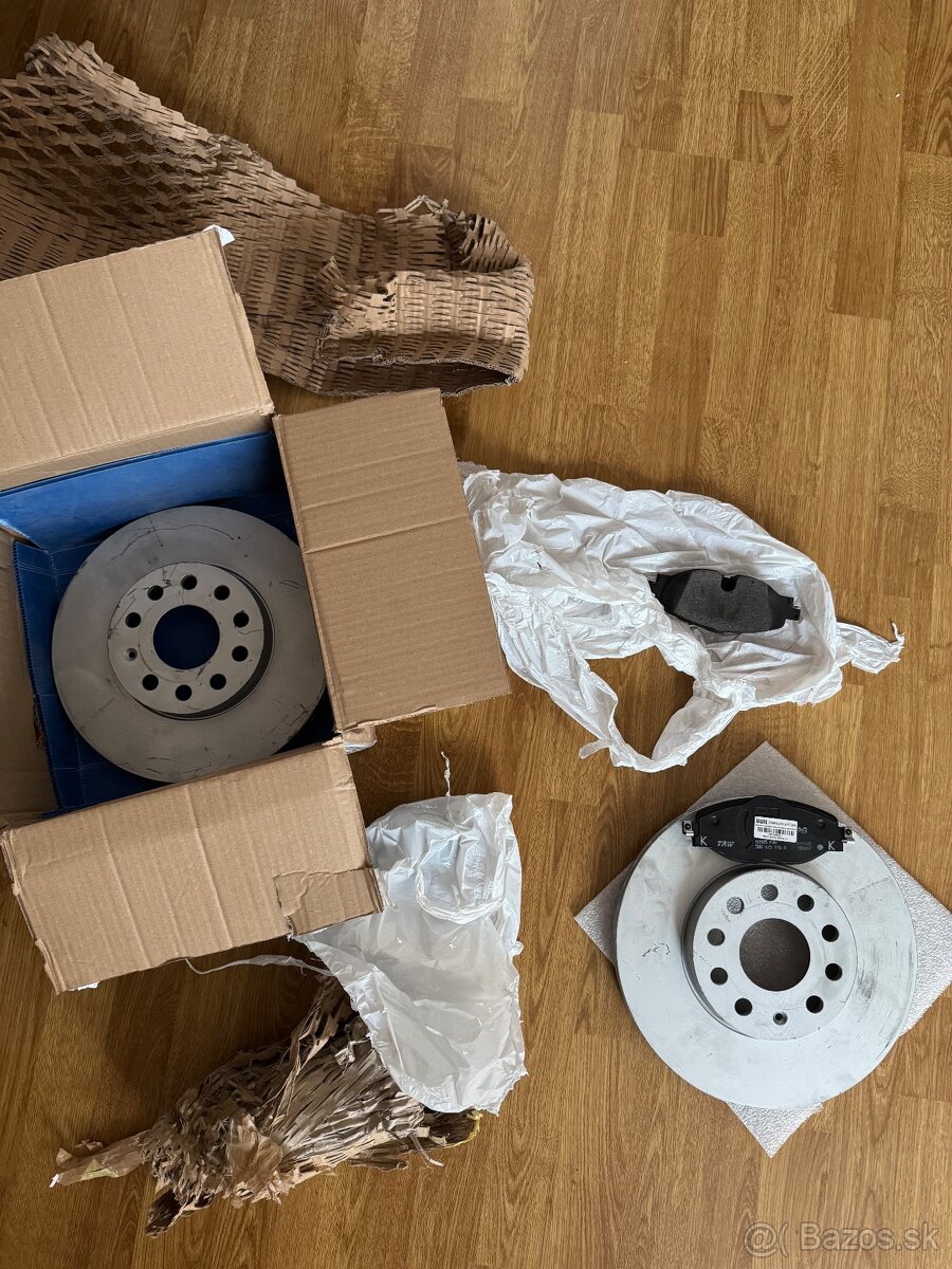 Brzdové kotúče predné octavia - 2