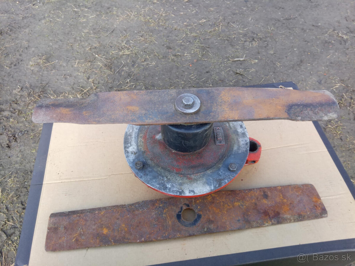 Príruba kosačky AZS 349 - 2