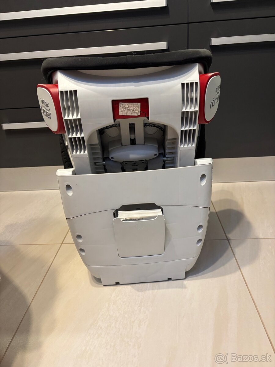 Autosedačka 9-18 kg britax - 2