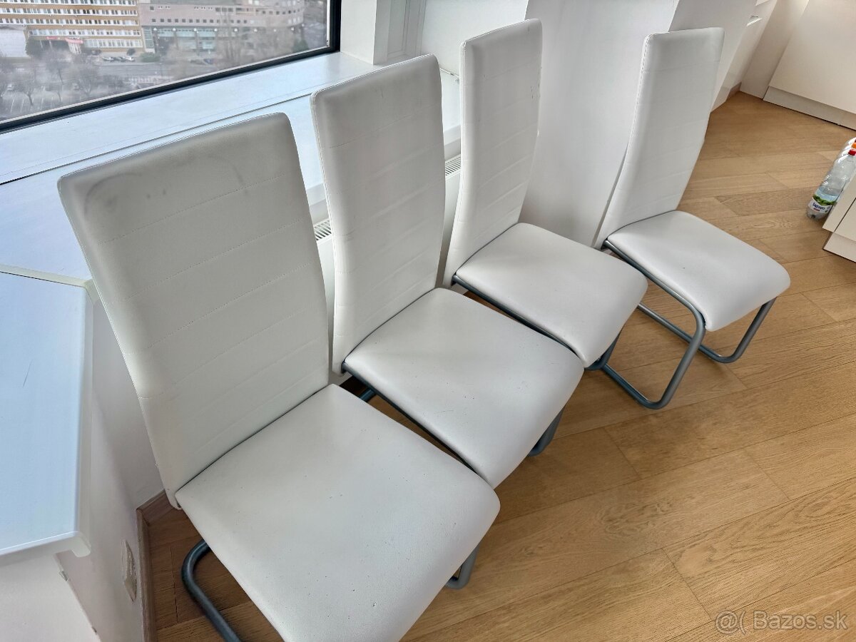 4x Jedálenska stolička - 2