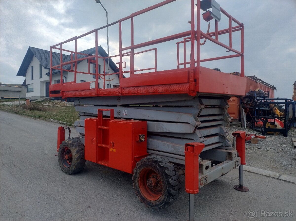 Nožnicove plošiny skyjack 2x - 2