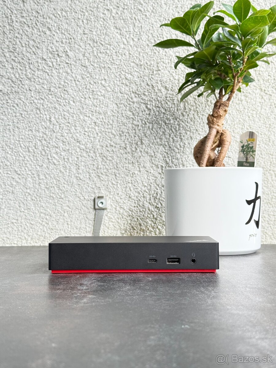 Lenovo ThinkPad Universal USB-C Dock - 2