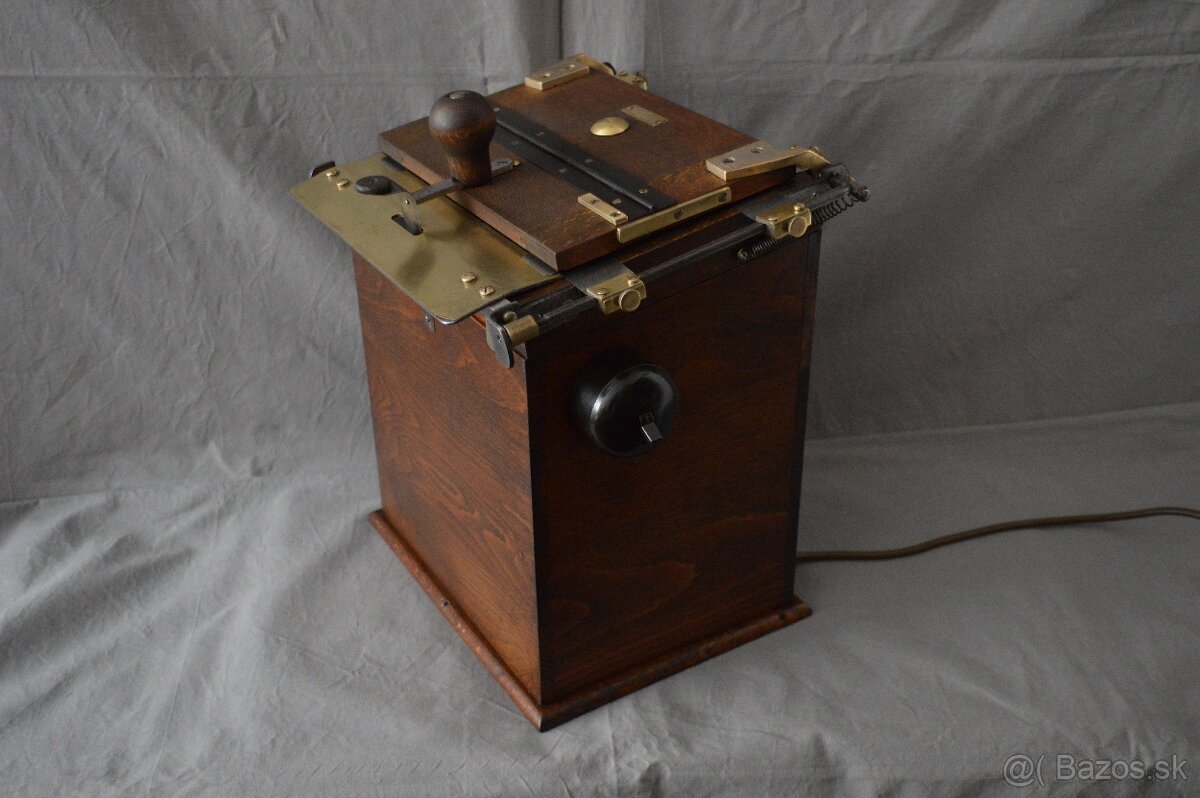 Kontaktná fotokopírka Narita (Maison Naert Bruxelles) - 2