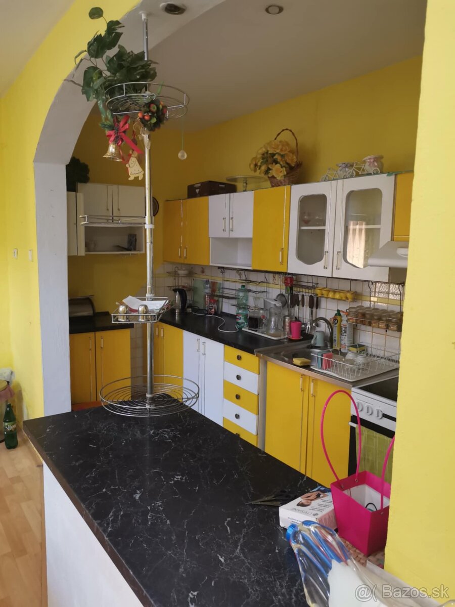 RD v Lučenci na bývanie či podnikanie - 2