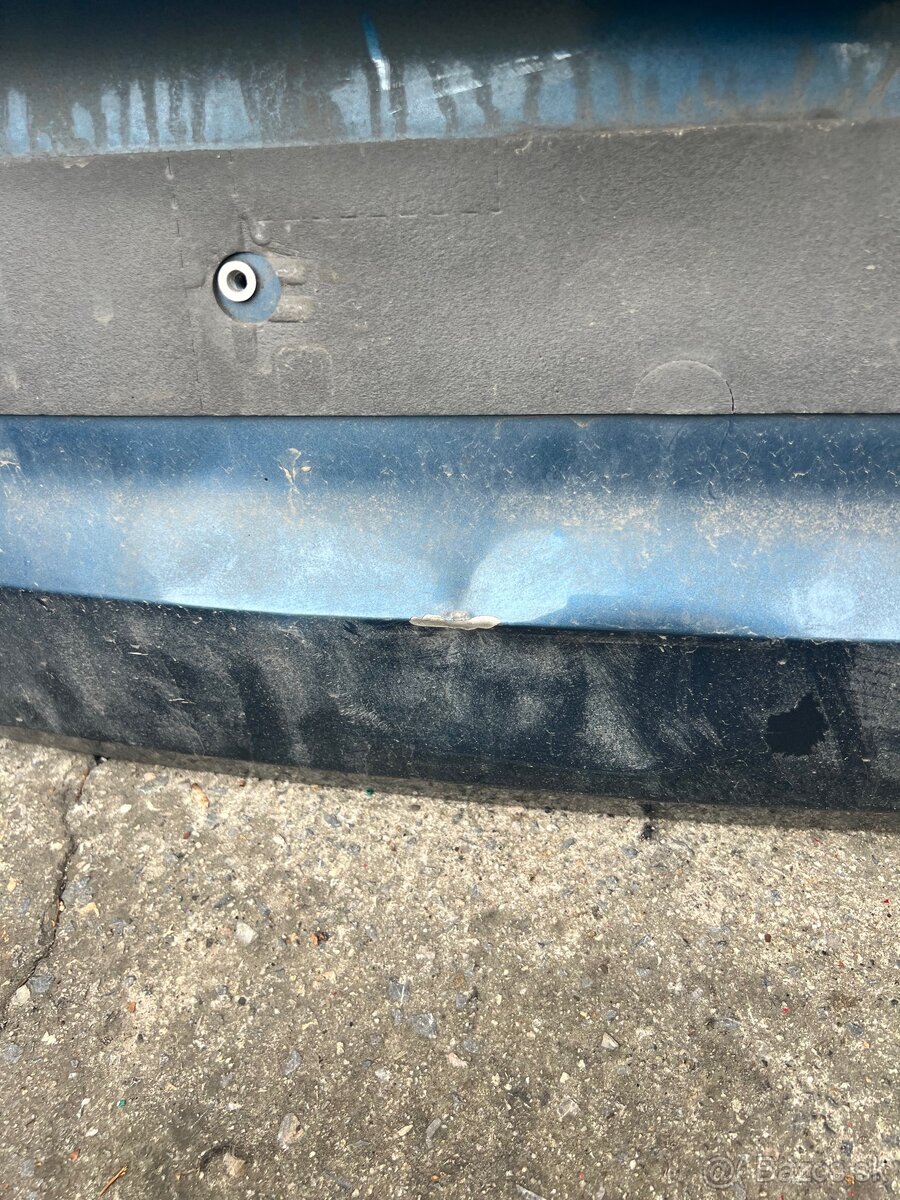 zadná kapota Opel - 2