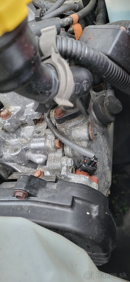 Subaru motor EJ20 92kW - 2