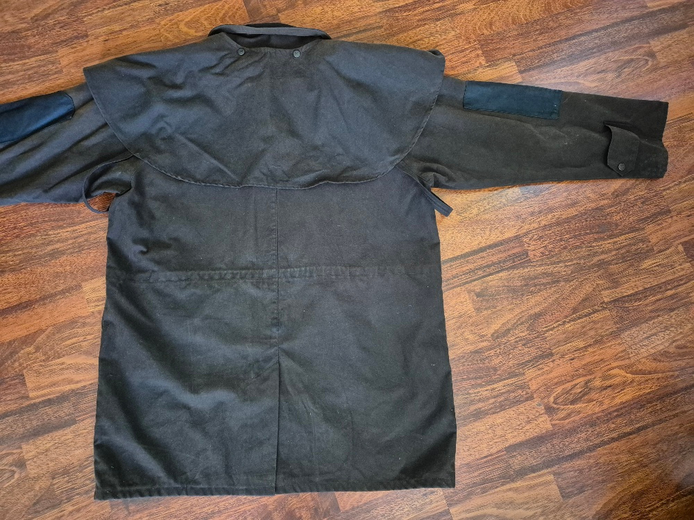 Predám jazdeckú poľovnícku bundu Scippis - 2