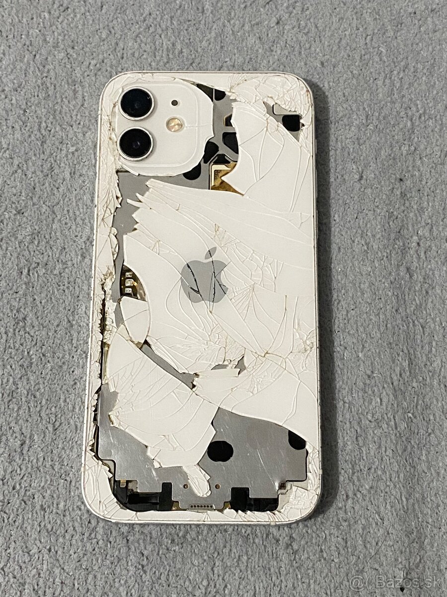 Predám Apple iPhone 12 128GB Whire Poškodený Telefón - 2