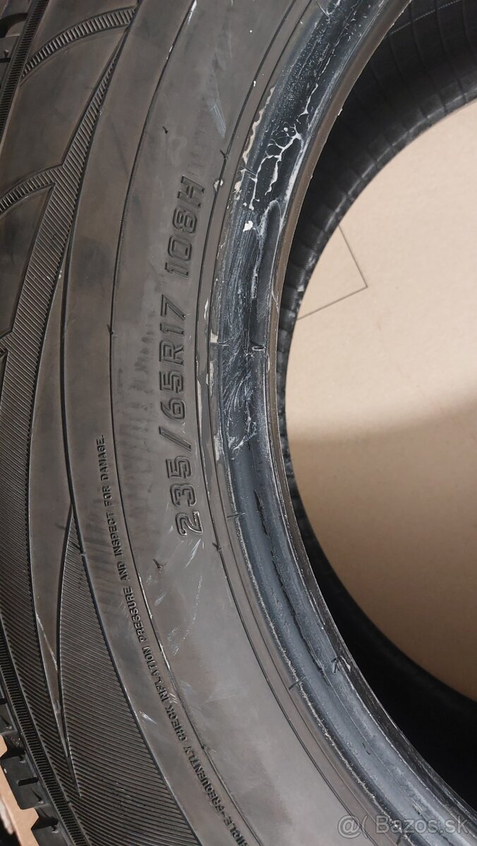 Zimné pneu 235/65 r17 - 2