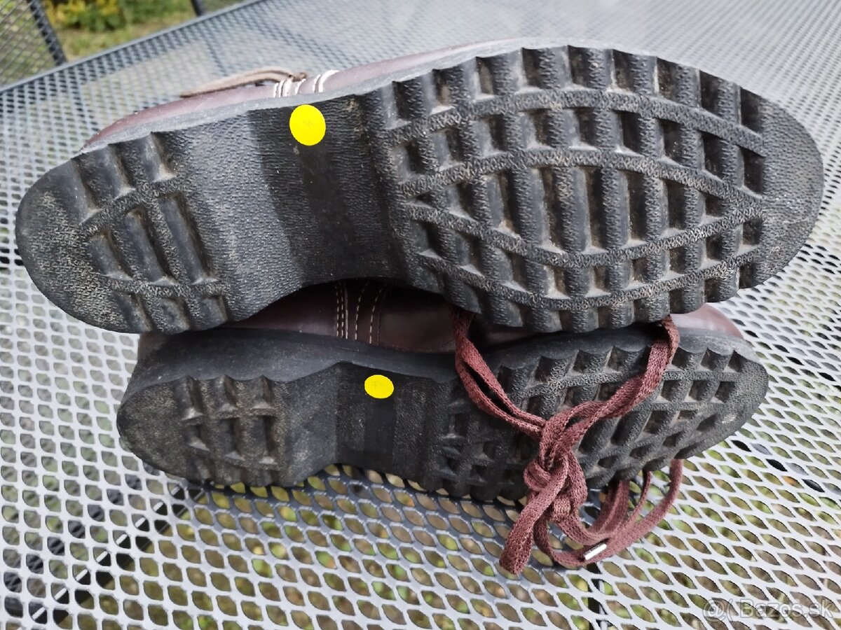 Vojenské kanady ČSĽA 42jky - 2