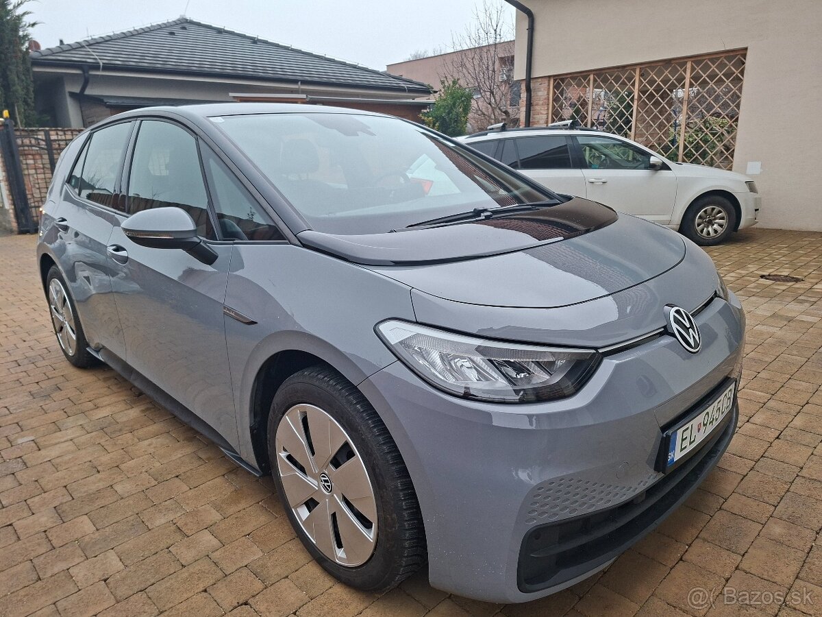 Predám VW ID.3 elektromobil 7/2021, v záruke - 2