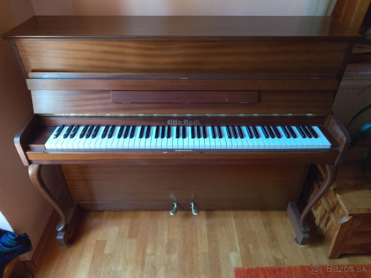 Piano Otto Bach - 2