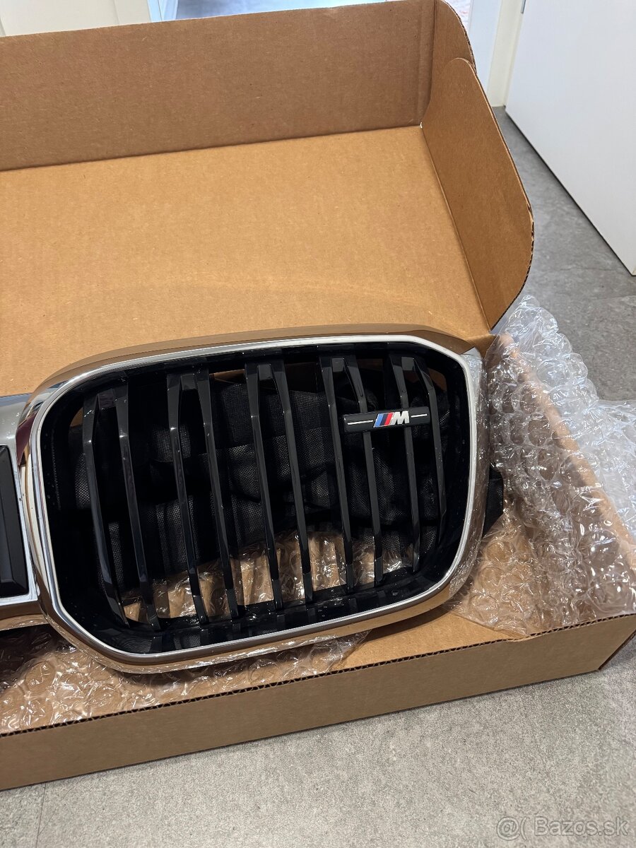 Chladiaca maska BMW X3 - 2