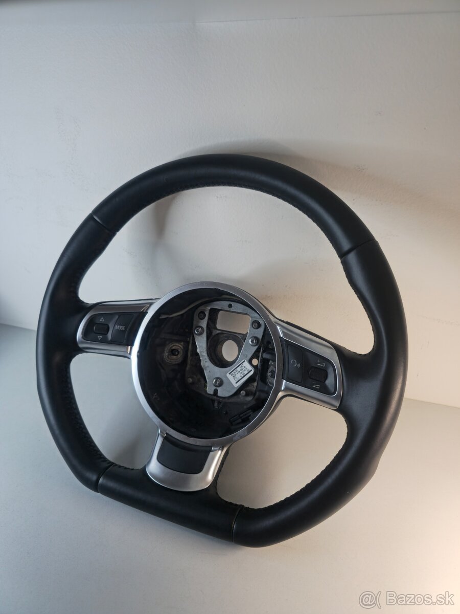 Športový skosený volant audi - 2