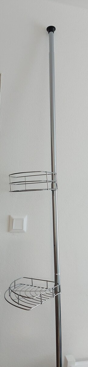 Nový kúpeľňový regál - 2