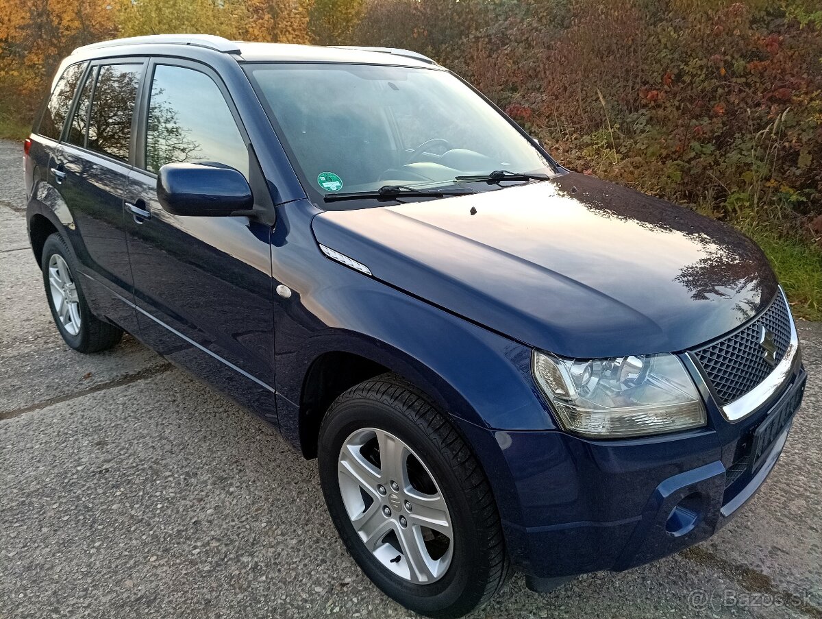 Suzuki Grand Vitara 2,0 Benzin  4X4 LIMITED  A/T TOP - 2