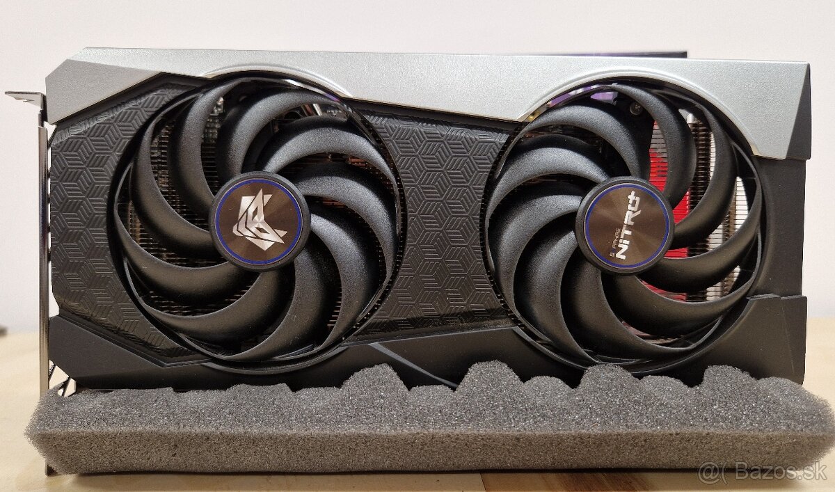 AMD Radeon RX 6600 XT Sapphire Nitro + - 2
