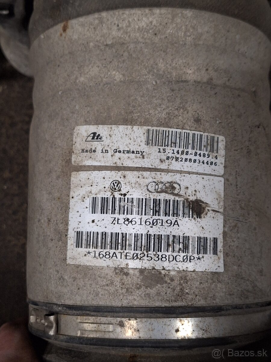 Audi Q7 Vzduchové mechy - 2