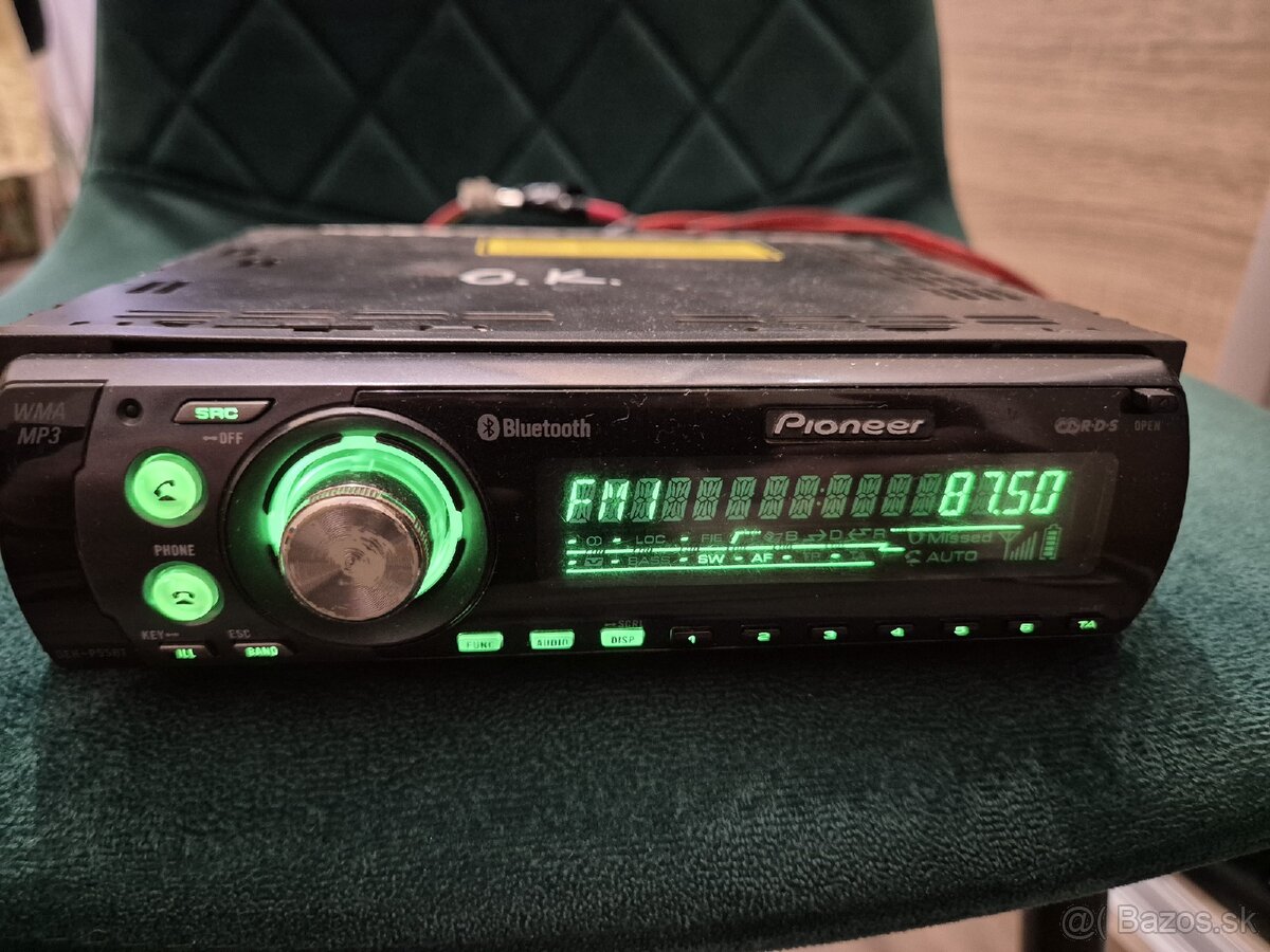 Pioneer DEH-P55BT - 2