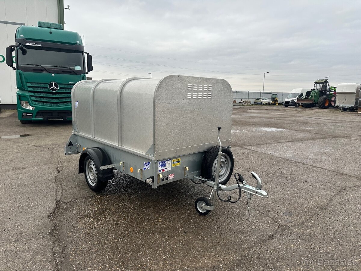 IFOR WILLIAMS na prepravu oviec VIN 935 - 2