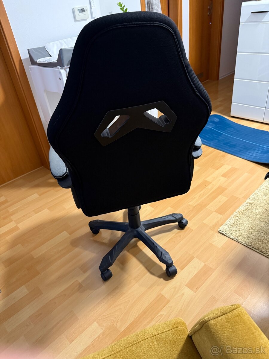 Predám hraciu/kancelársku stoličku - 2