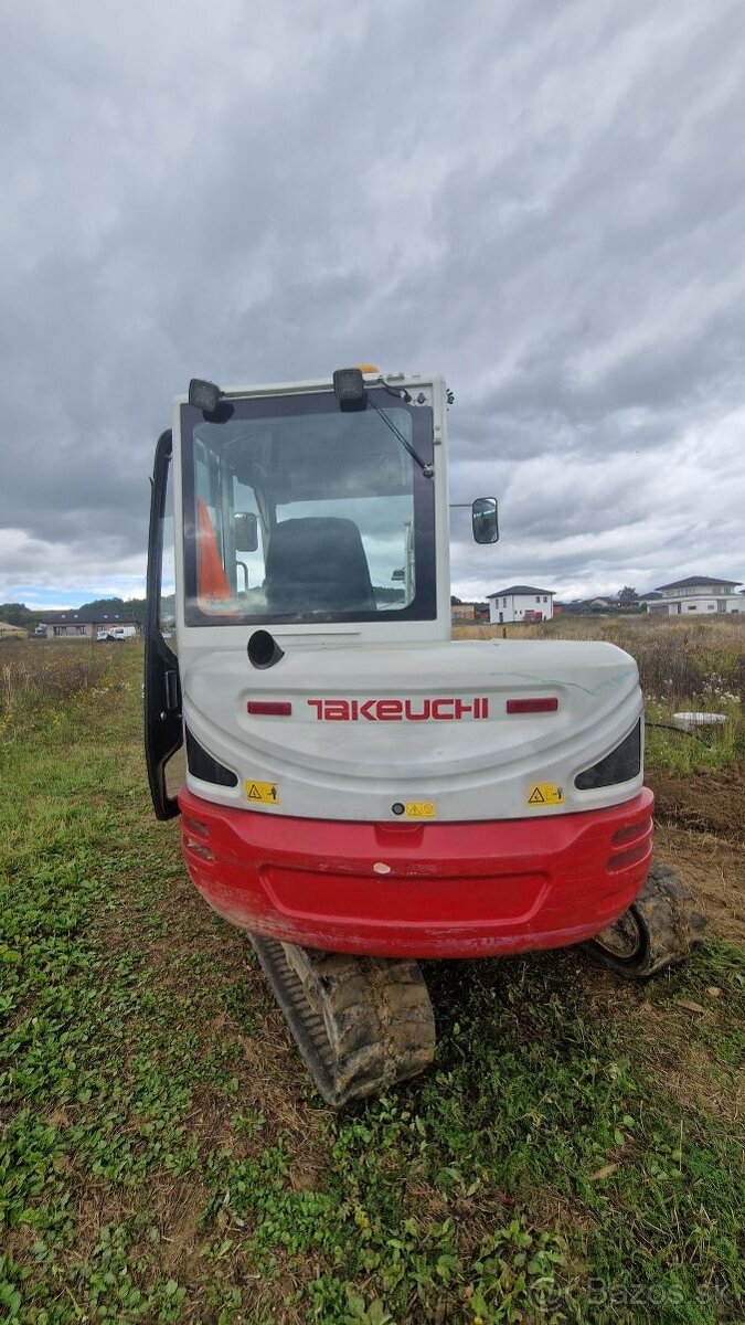 Minibager Takeuchi TB240 s POWERTILTOM - 2