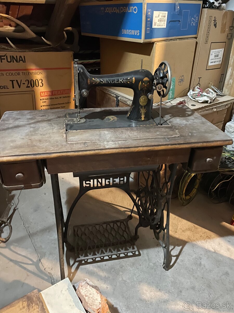 Predám šijací stroj Singer - 2