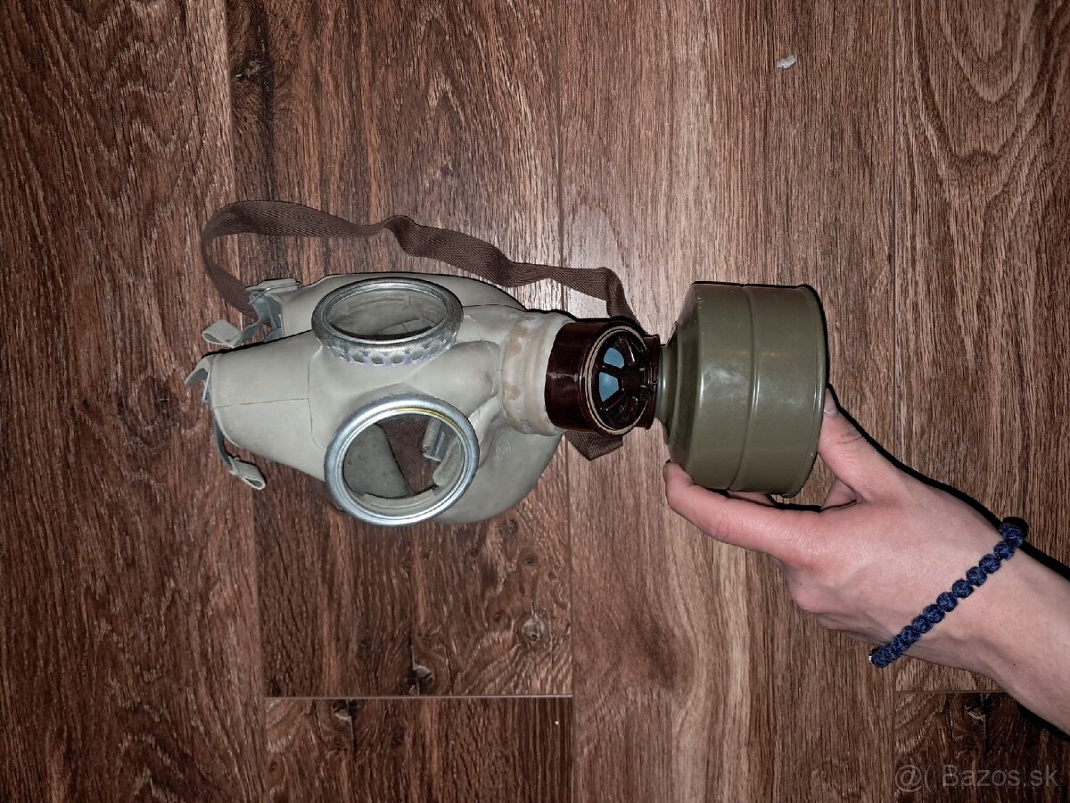 Plynová maska - 2