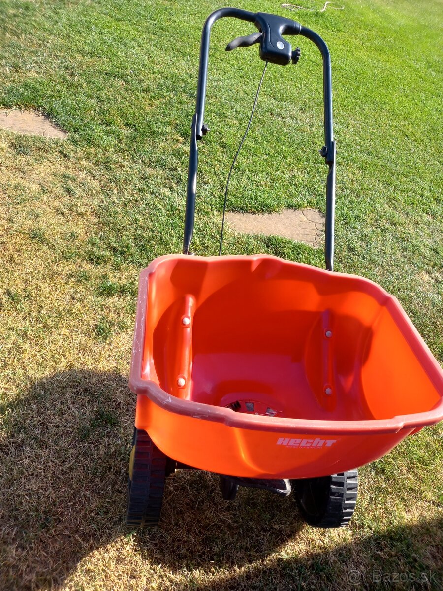 Predám vozík na rozsev hnojiva - 2