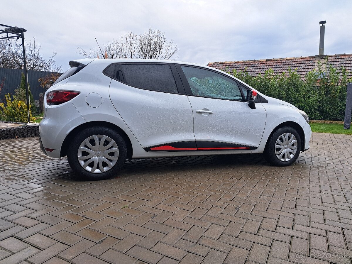 Renault Clio 1,2 Benzín - 2