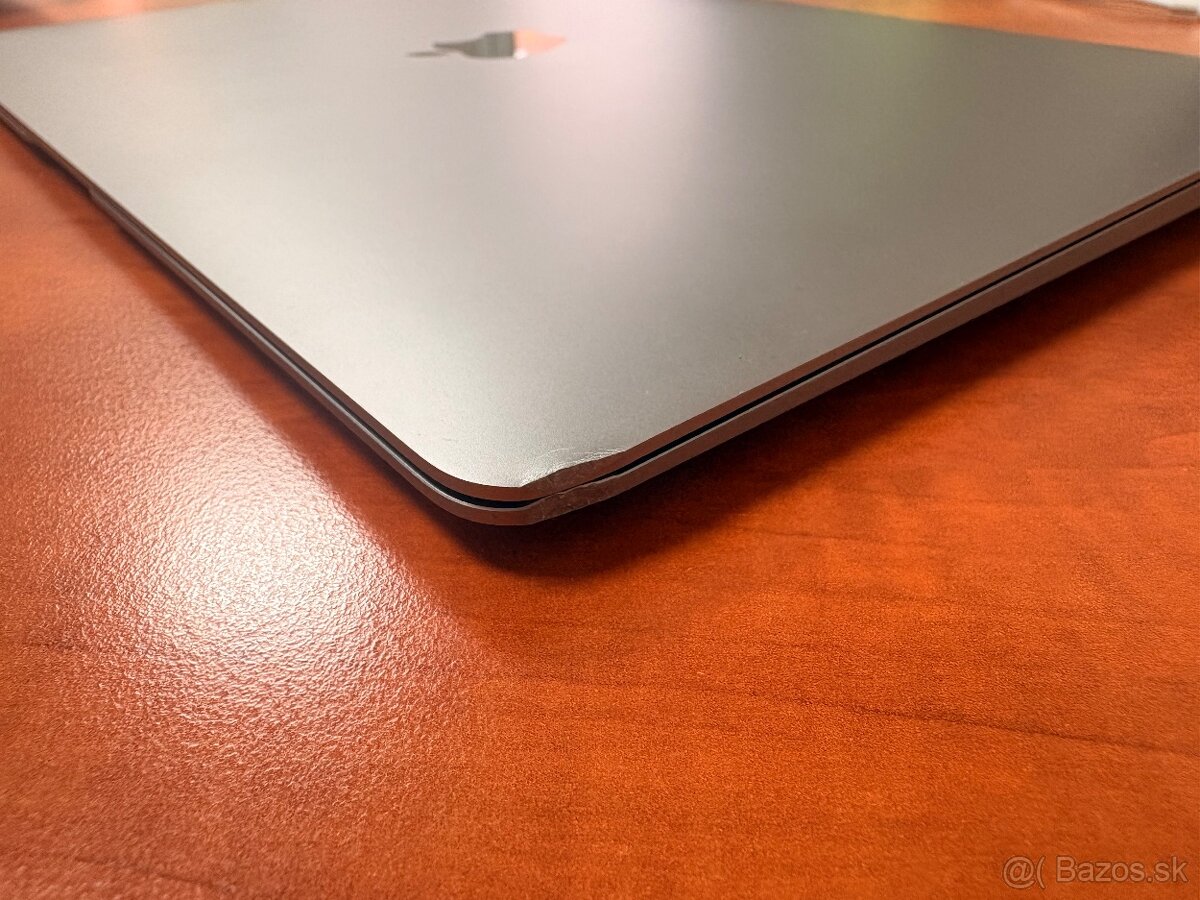 MacBook Air 13” (2018) – 16 GB RAM, 256 GB – výborný stav - 2