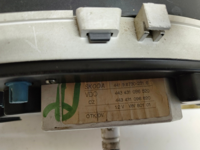 tachometer SKODA FELICIA 1.3 MPI 443431096820 30€ - 2